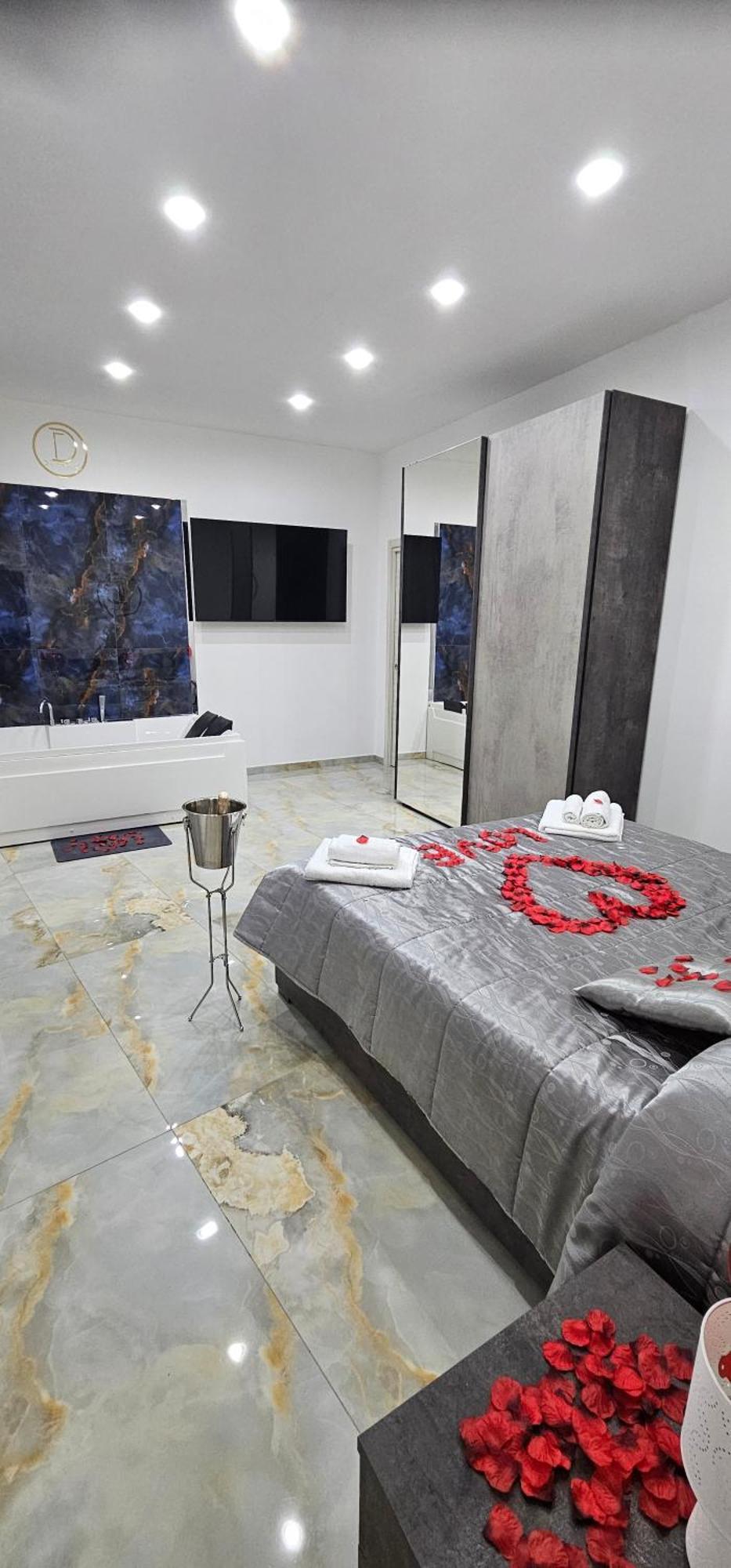 Da Tonino Luxury Apartments Naples Exterior photo